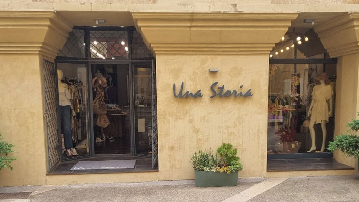 Una Storia